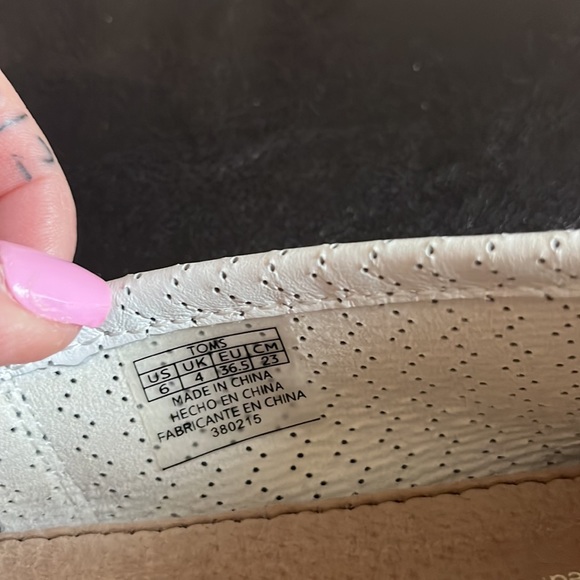 White TOMS - Picture 2 of 5